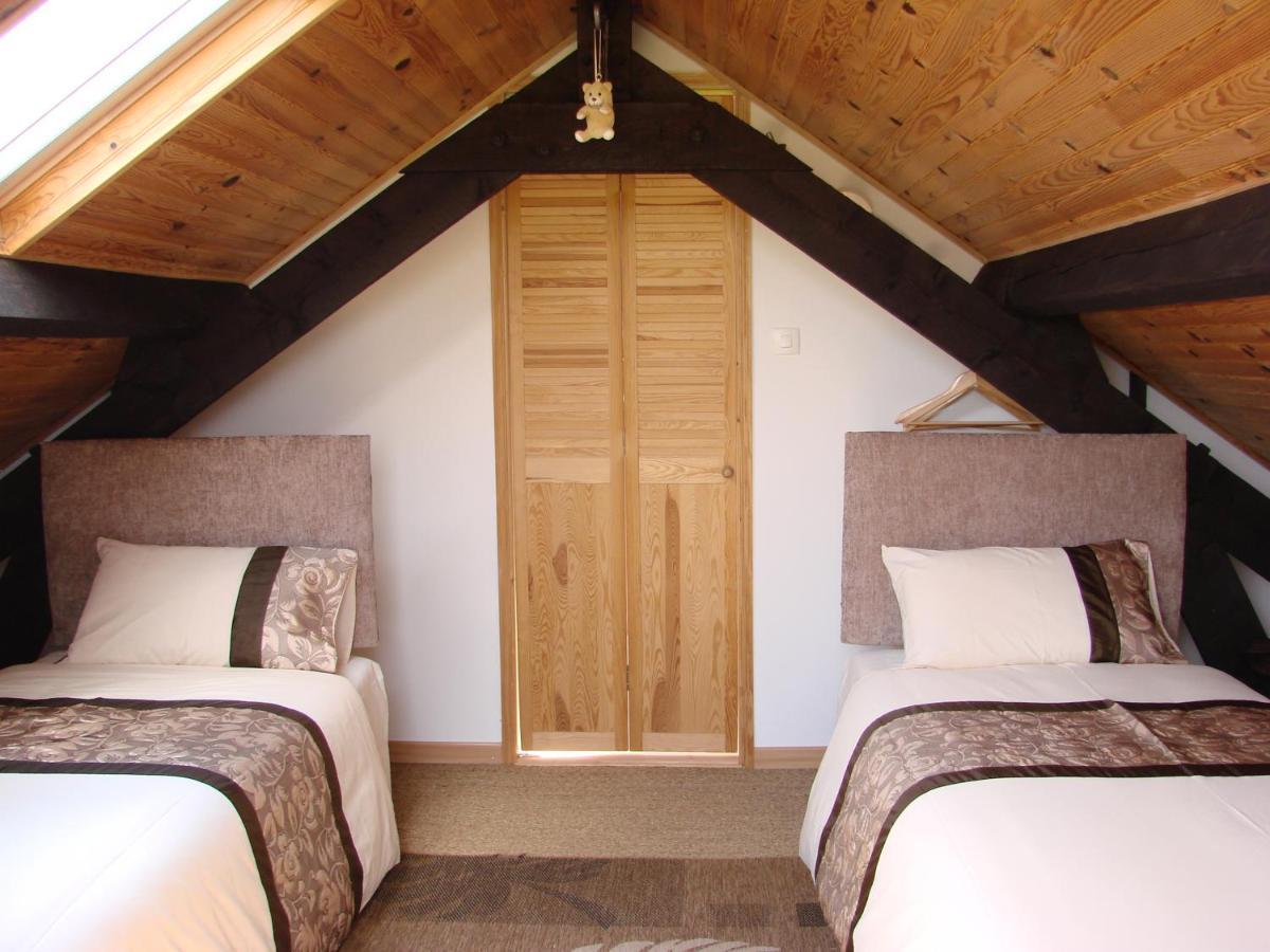 La Blanche Roche Bed & Breakfast Sourdeval Ngoại thất bức ảnh